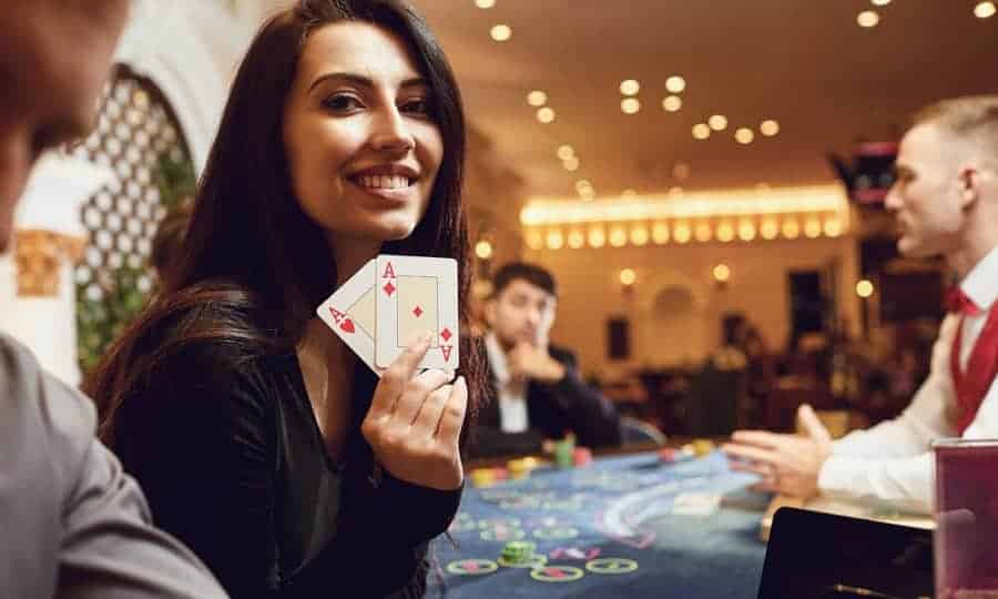kham pha nhung meo choi blackjack cuc dinh giup ban thang tien nha cai de dang